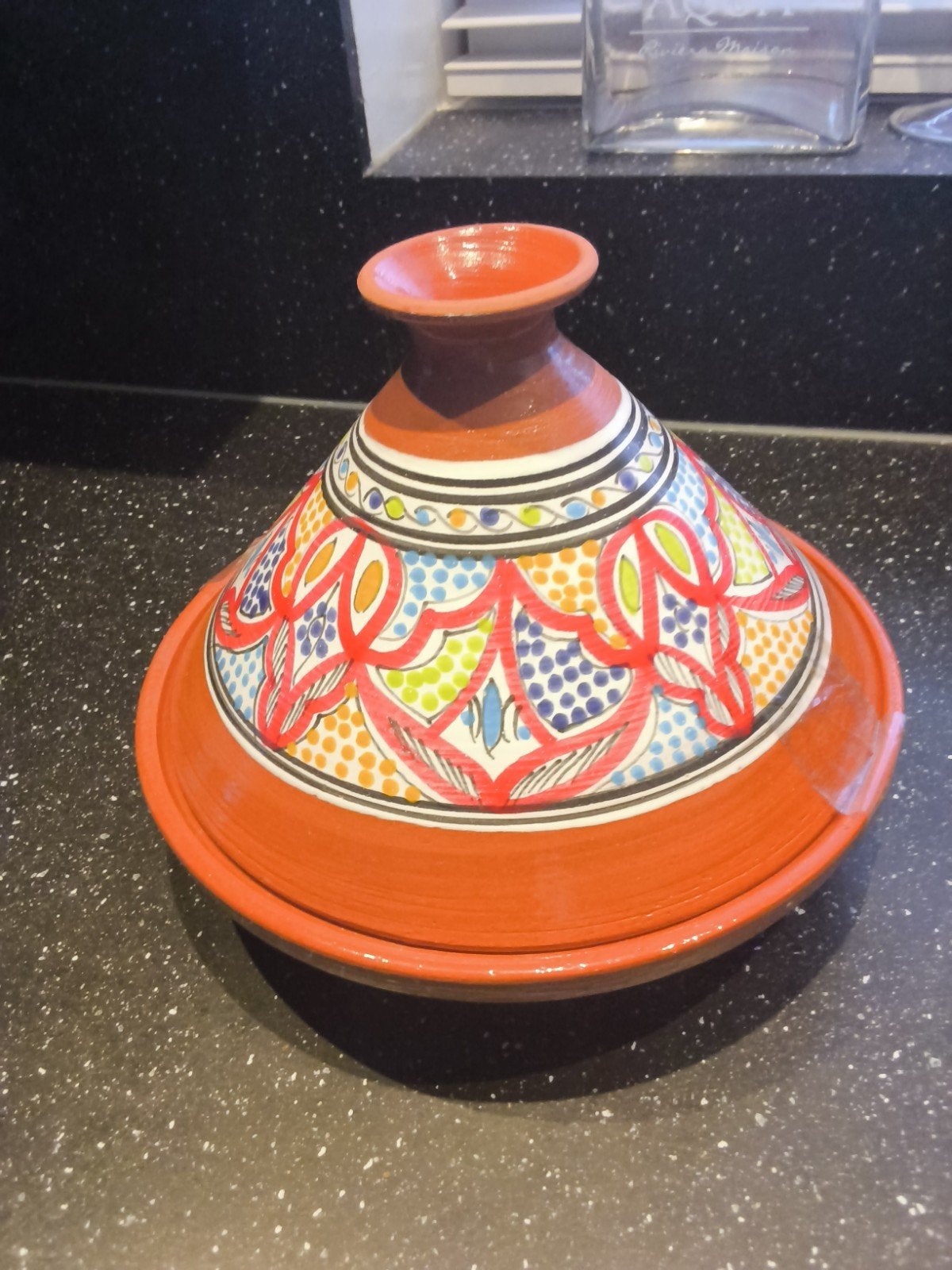Nieuwe, ongebruikte Tajine - Prachtig gedecoreerd, Overige typen, Nieuw, Ophalen of Verzenden, Steen/keramiek