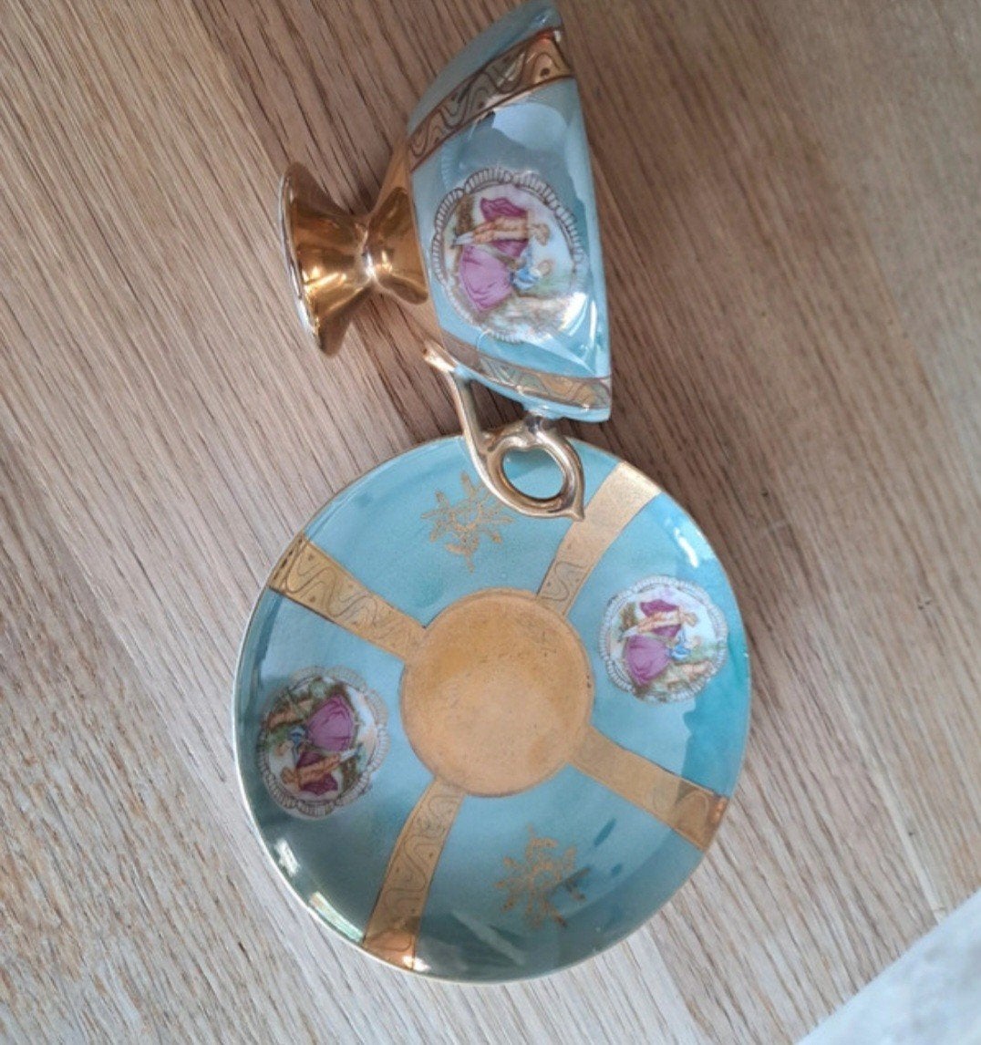 Vintage Limoges Fragonard  kop en schotel, pastelblauw, Ophalen of Verzenden