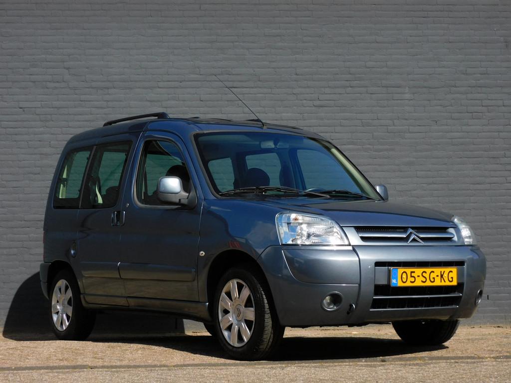 Citroën Berlingo 1.6i Multispace Attraction TOPSTAAT! 2e EI, Auto's, Gebruikt, Zwart, Origineel Nederlands, Handgeschakeld