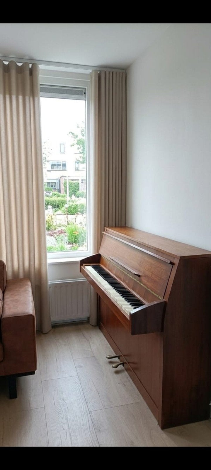 Mooie piano, Ophalen, Gebruikt, Bruin
