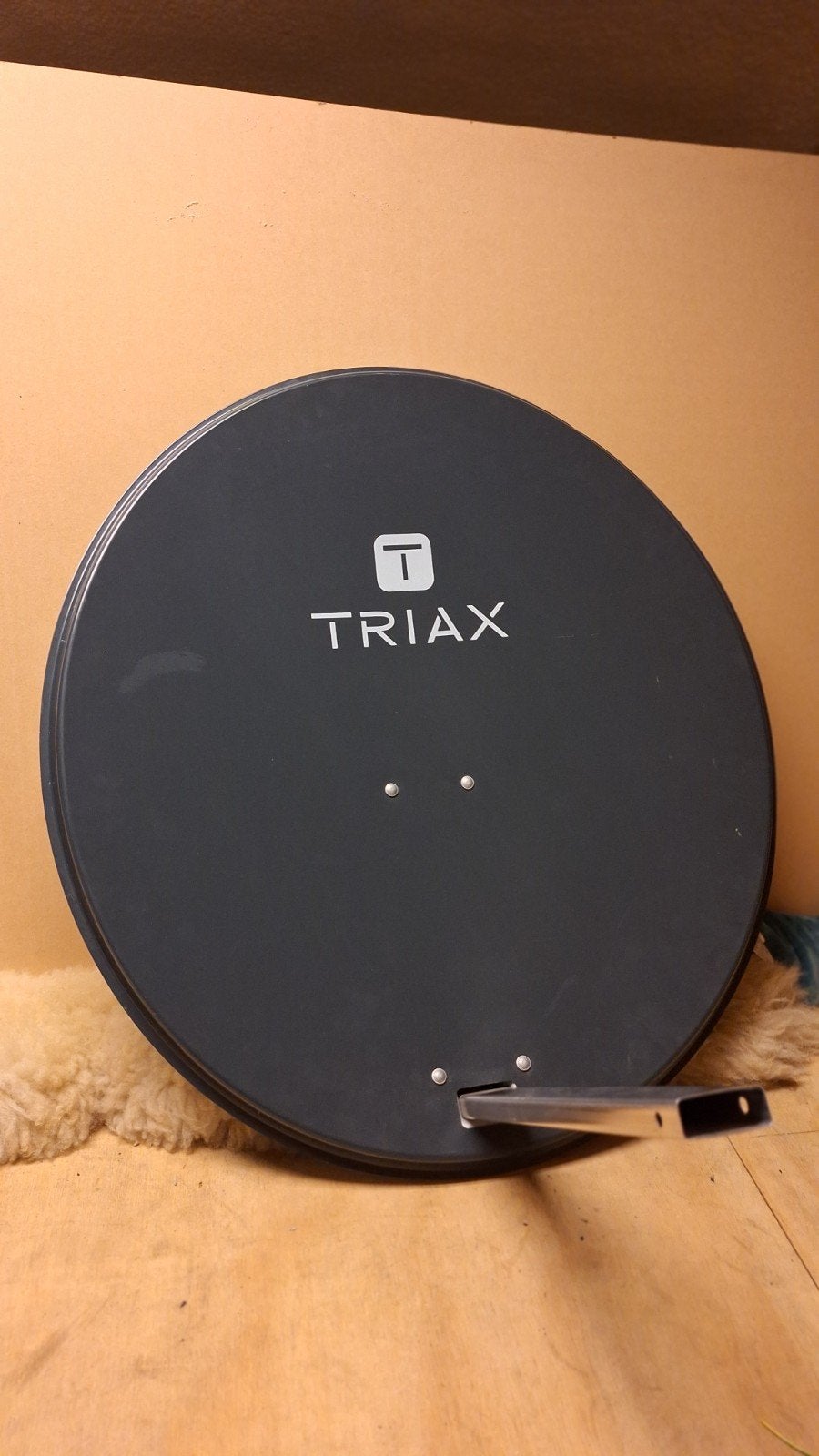 TRIAX Schotel antenne, Ophalen, Zo goed als nieuw, (Schotel)antenne, Overige merken