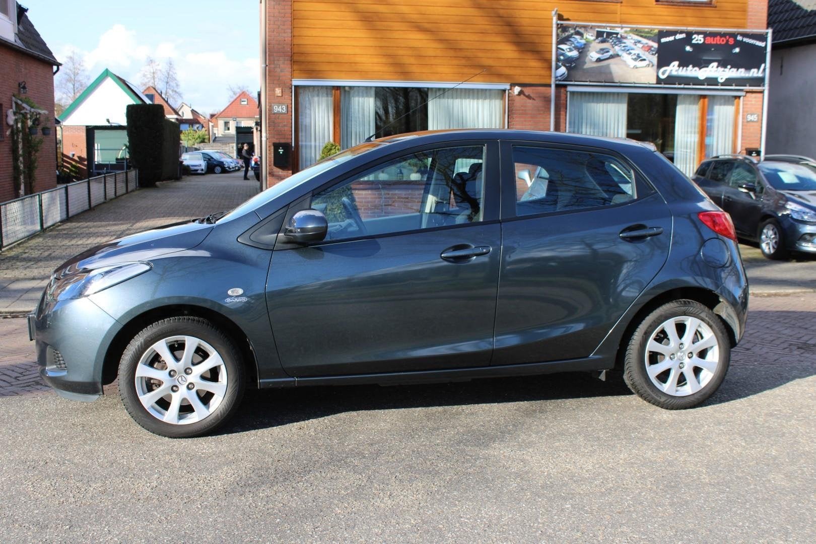 Mazda 2 1.3 TS Airco, Nwe APK, Garantie, Auto's, Voorwielaandrijving, Stof, Gebruikt, Zwart