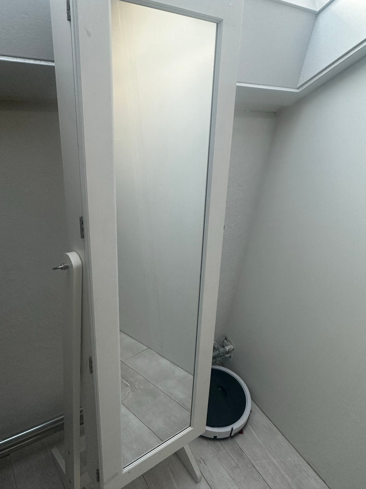 Witte spiegel met sieradenkast - Zo goed als nieuw, Minder dan 50 cm, Ophalen of Verzenden, Zo goed als nieuw, 150 tot 200 cm