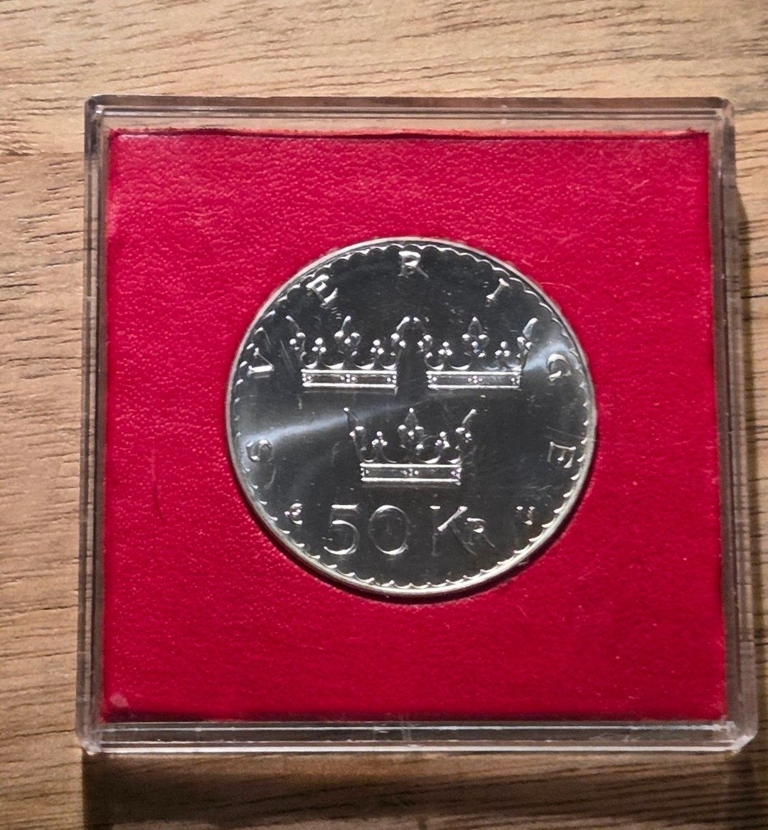 Zweedse 50 Kronor 1975 - Nieuwe Grondwet - 92,5% Zilver, Postzegels en Munten, Ophalen of Verzenden, Zilver