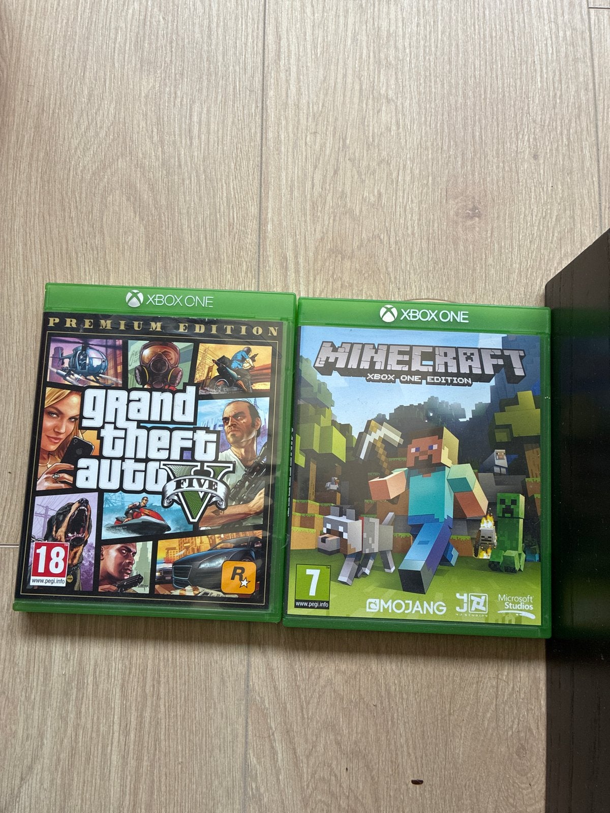 Xbox One Games: GTA V Premium & Minecraft, Avontuur en Actie, Gebruikt, Ophalen of Verzenden, 3 spelers of meer