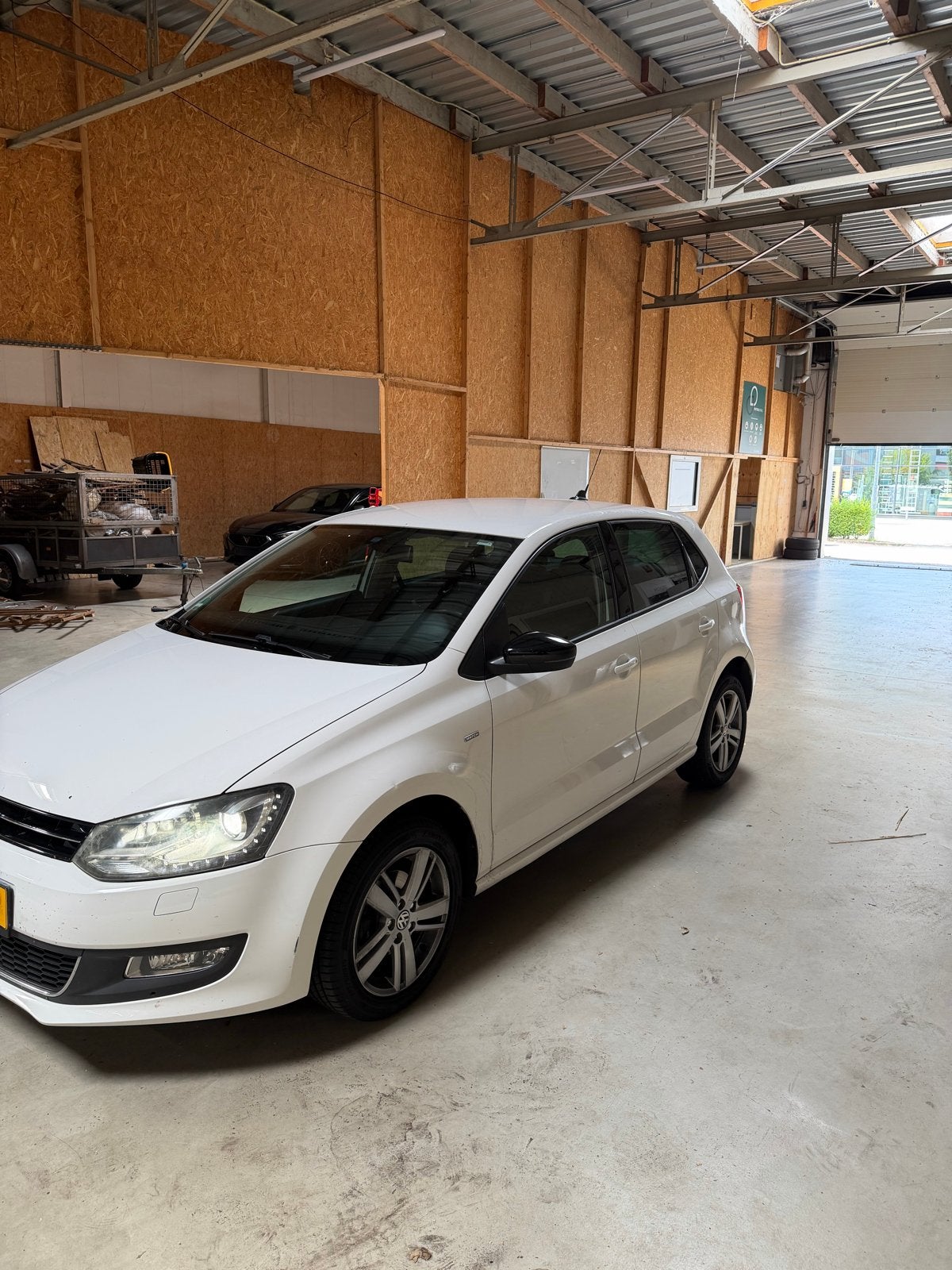 Volkswagen Polo 1.6 TDI 66KW 2013 Wit, Auto's, Voorwielaandrijving, 1057 kg, 4 cilinders, Wit