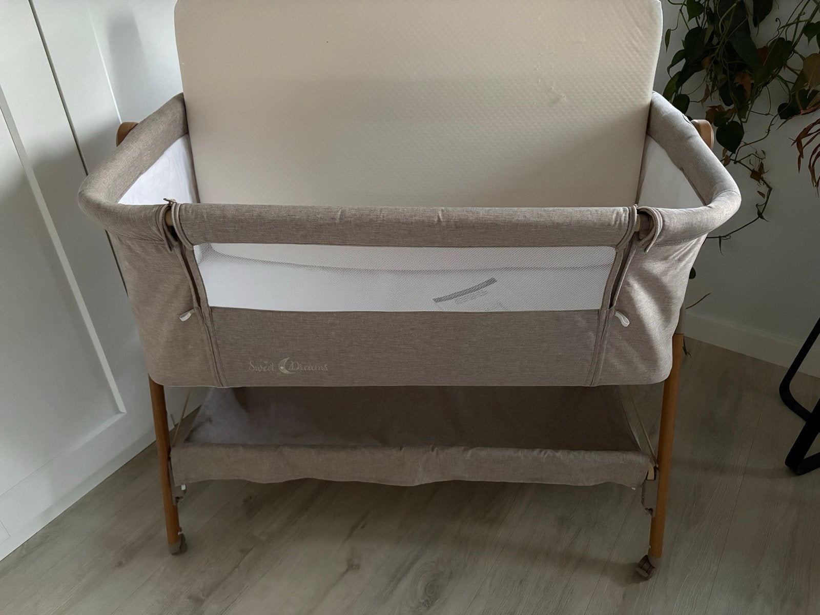 Chipolino Sweet Dreams Co-Sleeper, Kinderen en Baby's, Ophalen, Gebruikt, Wieg