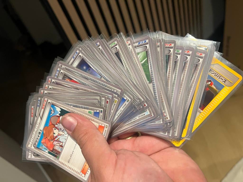 80+ Vintage Japanse Pokémon Trainer Kaarten (Victini, Waifu), Ophalen of Verzenden, Zo goed als nieuw, Meerdere kaarten