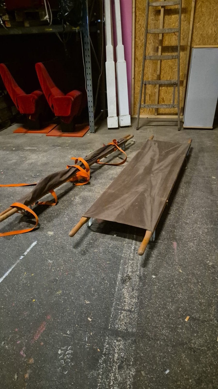 Veldbed 56x187 cm - Compact en Draagbaar, Ophalen, Gebruikt