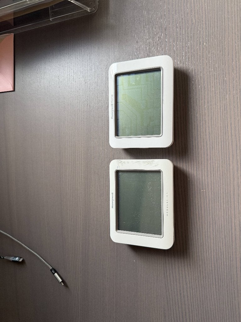 2x Honeywell Chronotherm Touch thermostaat TH8200G1004, Doe-het-zelf en Verbouw, Thermostaten, Ophalen of Verzenden, Gebruikt