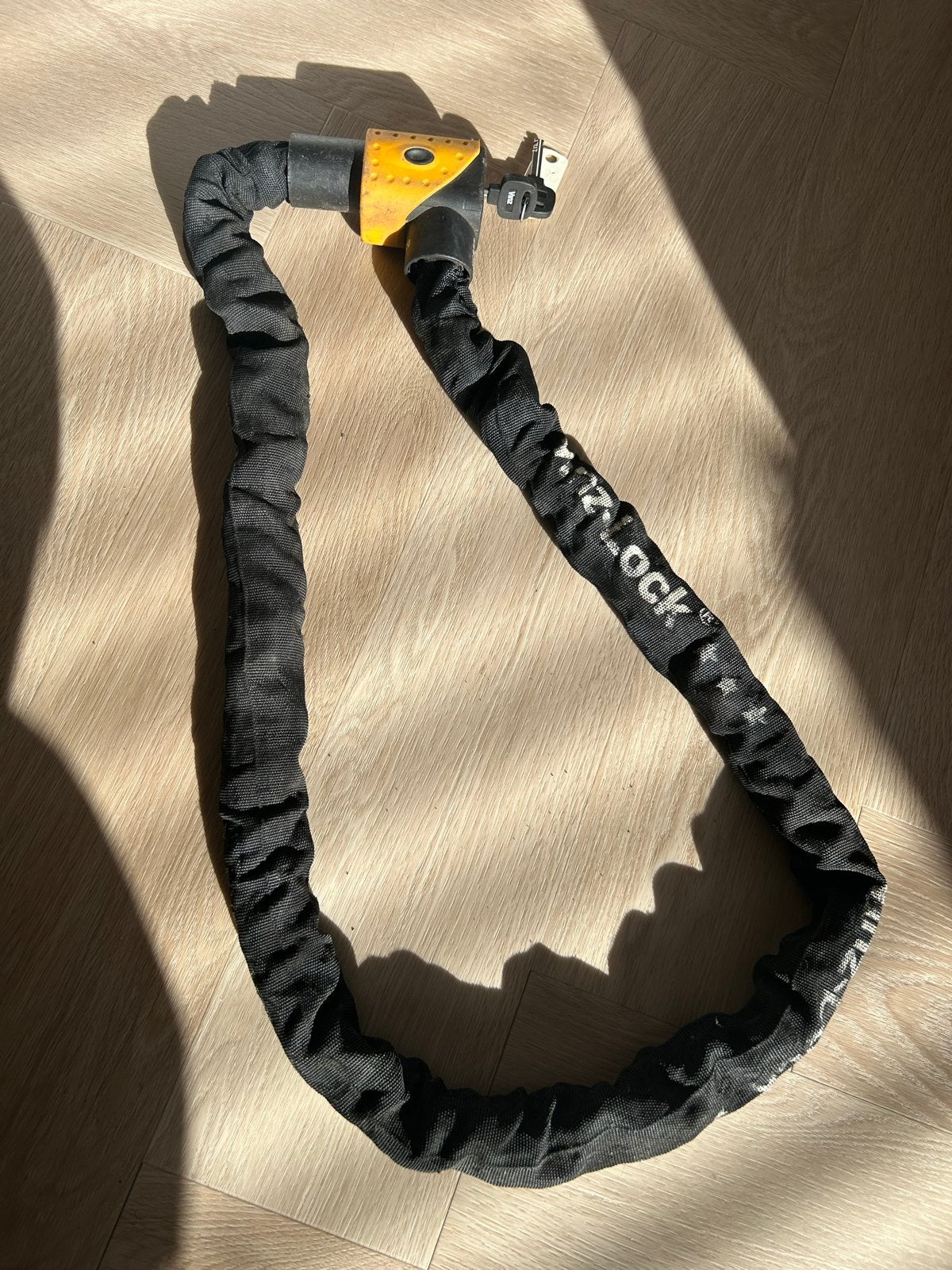 Vinz-Lock Hangslot met reserve sleutel - Ideaal voor scooter, Ophalen of Verzenden, Gebruikt, Slot