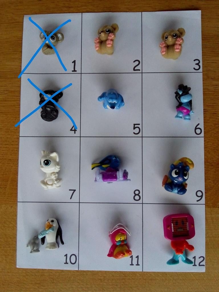 Blad 13 diertjes verrassingsei, Verzamelen, Verrassingseieren, Ophalen of Verzenden, Gebruikt, Overige typen