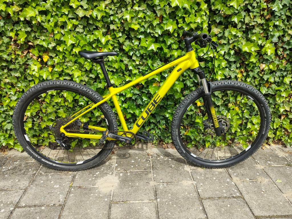 Cube Analog Mountainbike Flashlime, 29 inch, frame M, 2022, Fietsen en Brommers, Gebruikt, Hardtail, Heren, Schijfrem