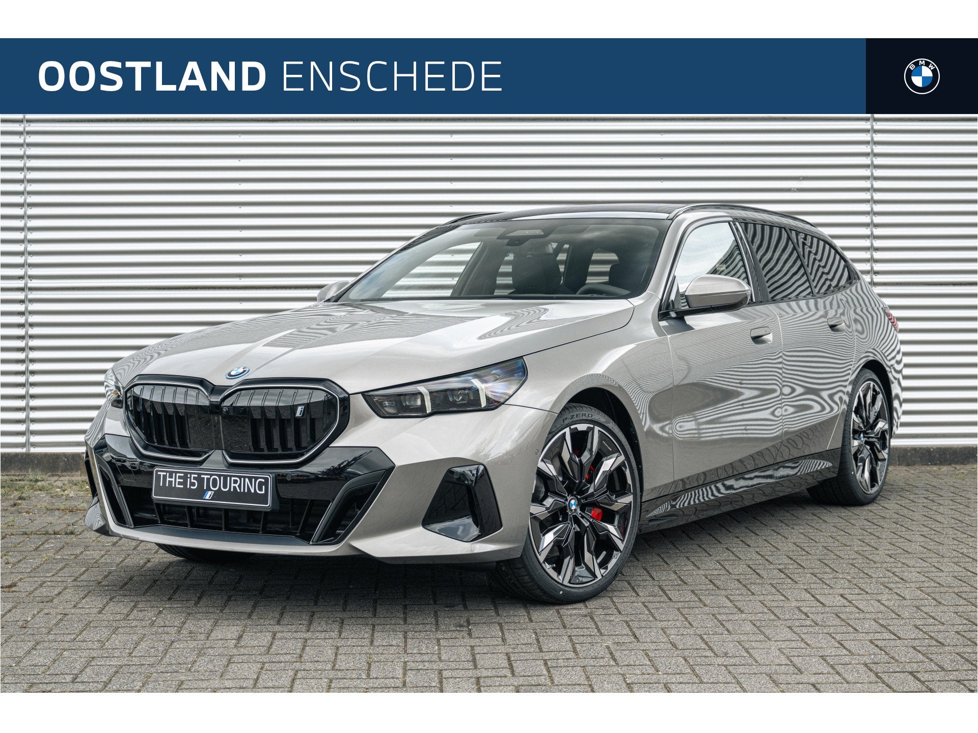 BMW i5 xDrive40 M Sport / Panoramadak / Bowers & Wilkins / A, Automaat, Dealer onderhouden, Zwart, Sedan