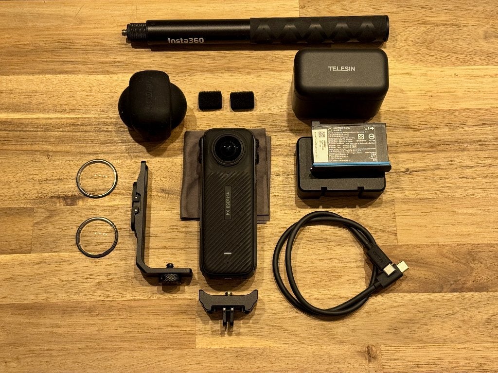 Insta360 X4 incl diverse accessoires, Ophalen, Zo goed als nieuw, Overige merken