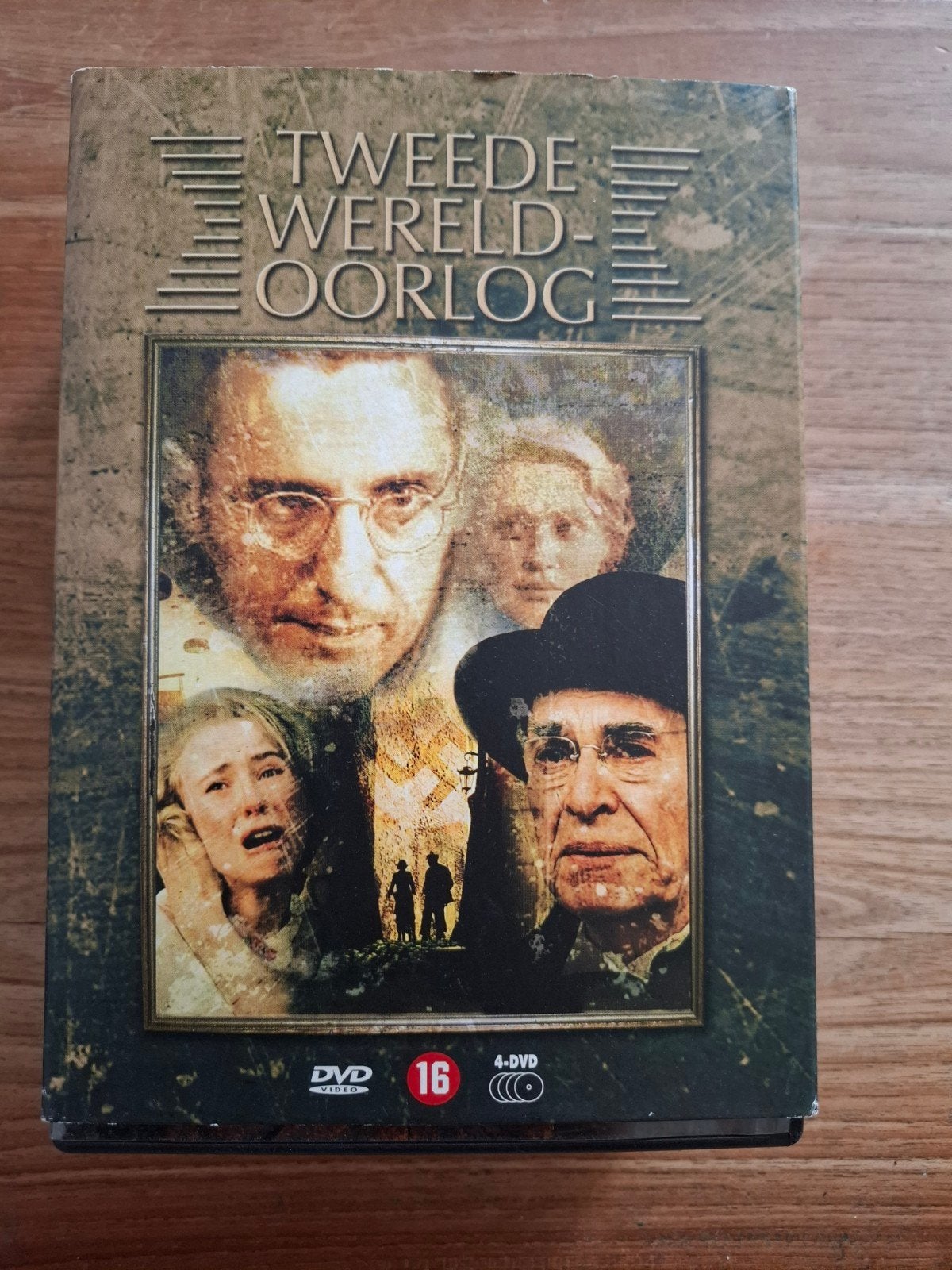 Tweede Wereldoorlog - 4-DVD Boxset, Vanaf 16 jaar, Nederlands, Ophalen of Verzenden, Oorlog