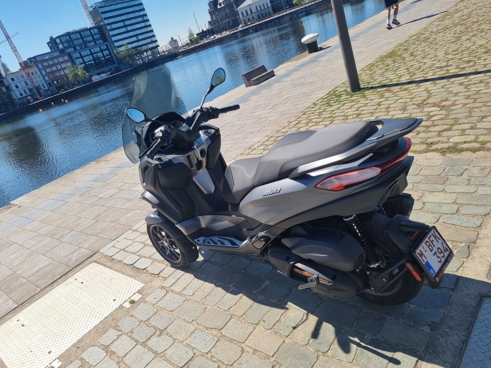 Piaggio MP3 530 hpe Exclusive - Z.G.A.N. - Vol Opties, Ophalen of Verzenden, Zo goed als nieuw, Benzine, Overige modellen