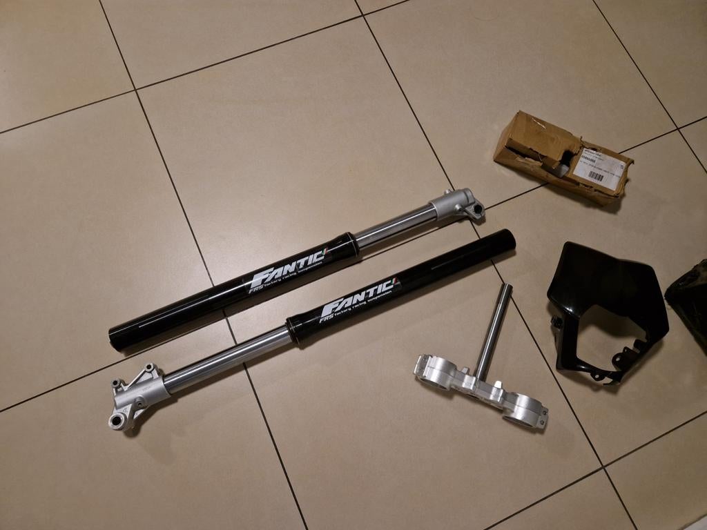 Voorvork Fantic xm50, Fietsen en Brommers, Ophalen of Verzenden