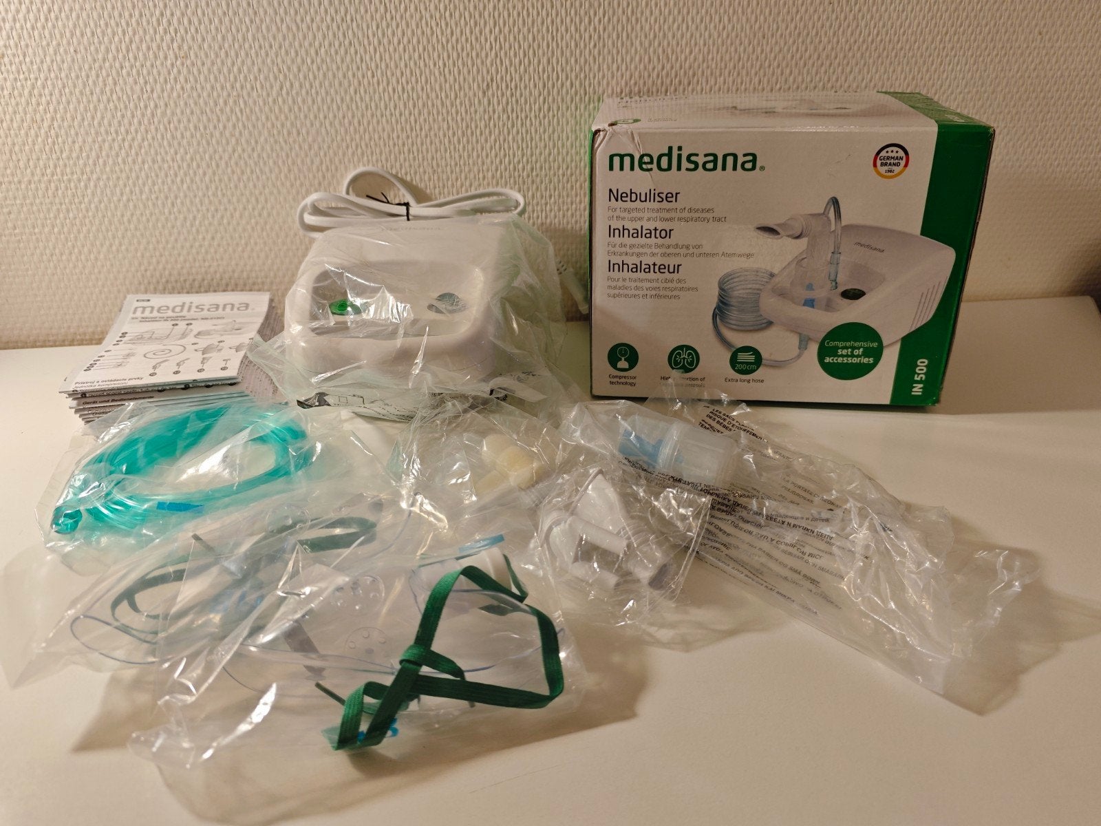 Nieuw ! Medisana IN 500 compacte nebuliser inhalator, Ophalen of Verzenden
