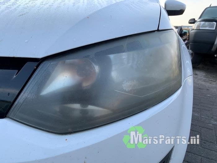 Koplamp links van een Volkswagen Polo, Gebruikt, -, Volkswagen, -