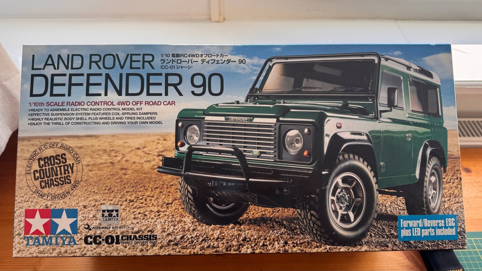 Tamiya Land Rover Defender 90 RC Auto 1:10 CC-01 Chassis, Auto offroad, Zo goed als nieuw, Schaal 1:10, Ophalen
