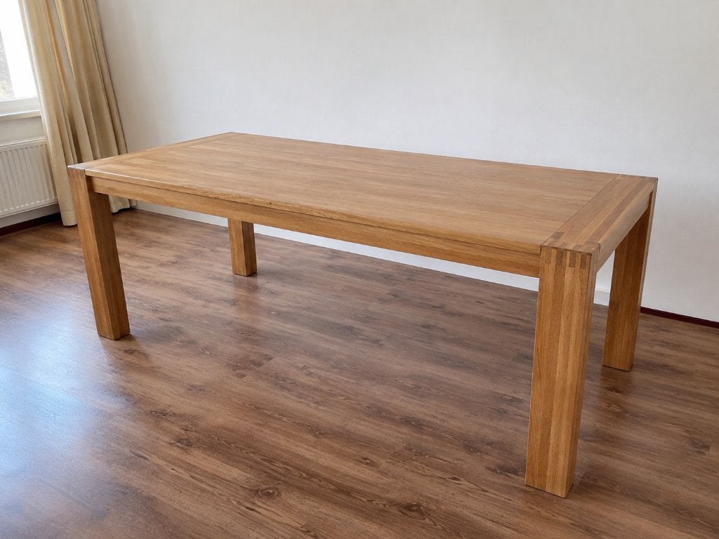 Eettafel / werktafel van eiken hout, Gebruikt, Eikenhout, Vijf personen of meer, 150 tot 200 cm
