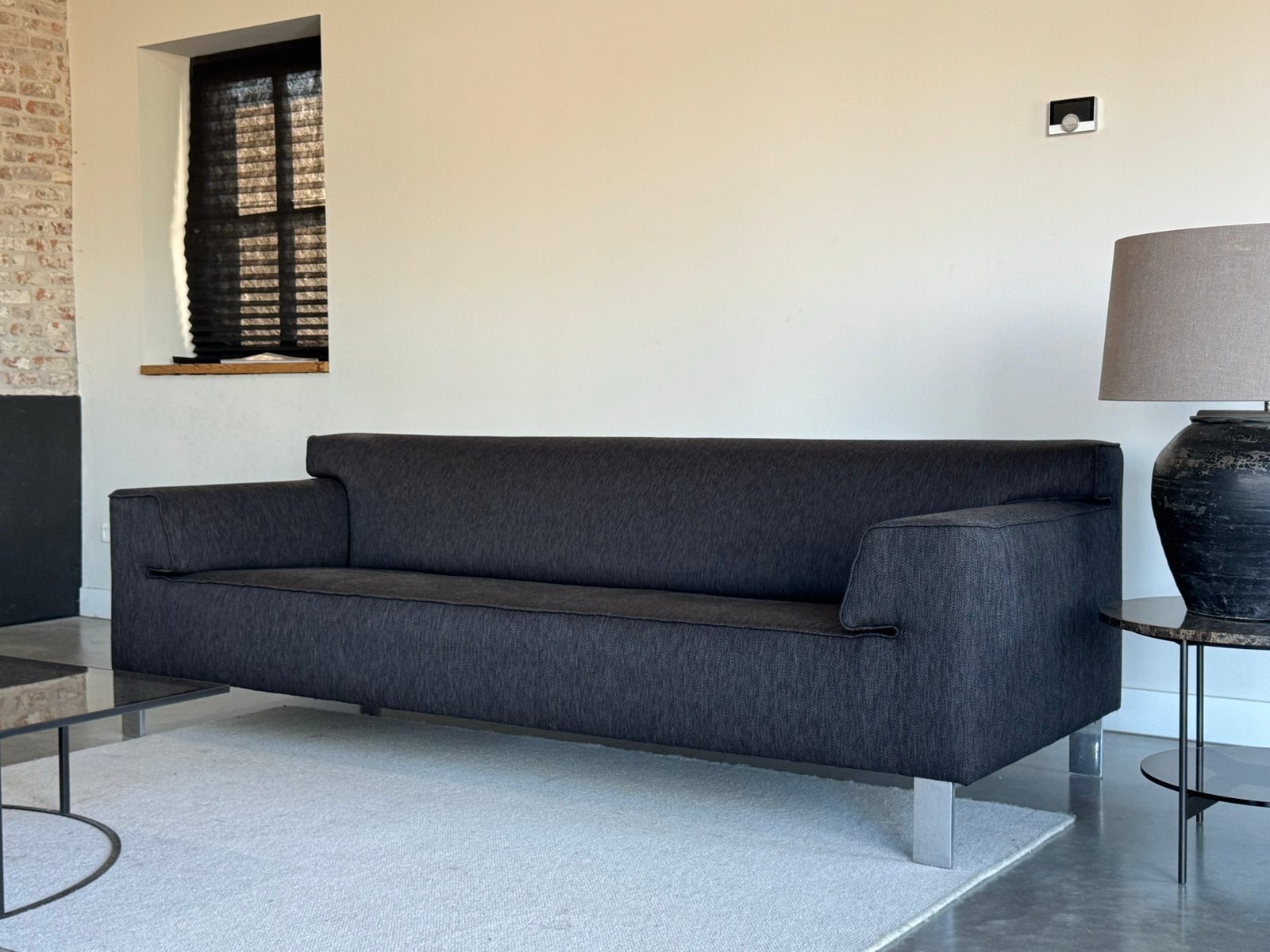 Leolux Edith 3,5-zits designbank - Antraciet - 240 cm -, X, 75 tot 100 cm, Ophalen of Verzenden, Zo goed als nieuw