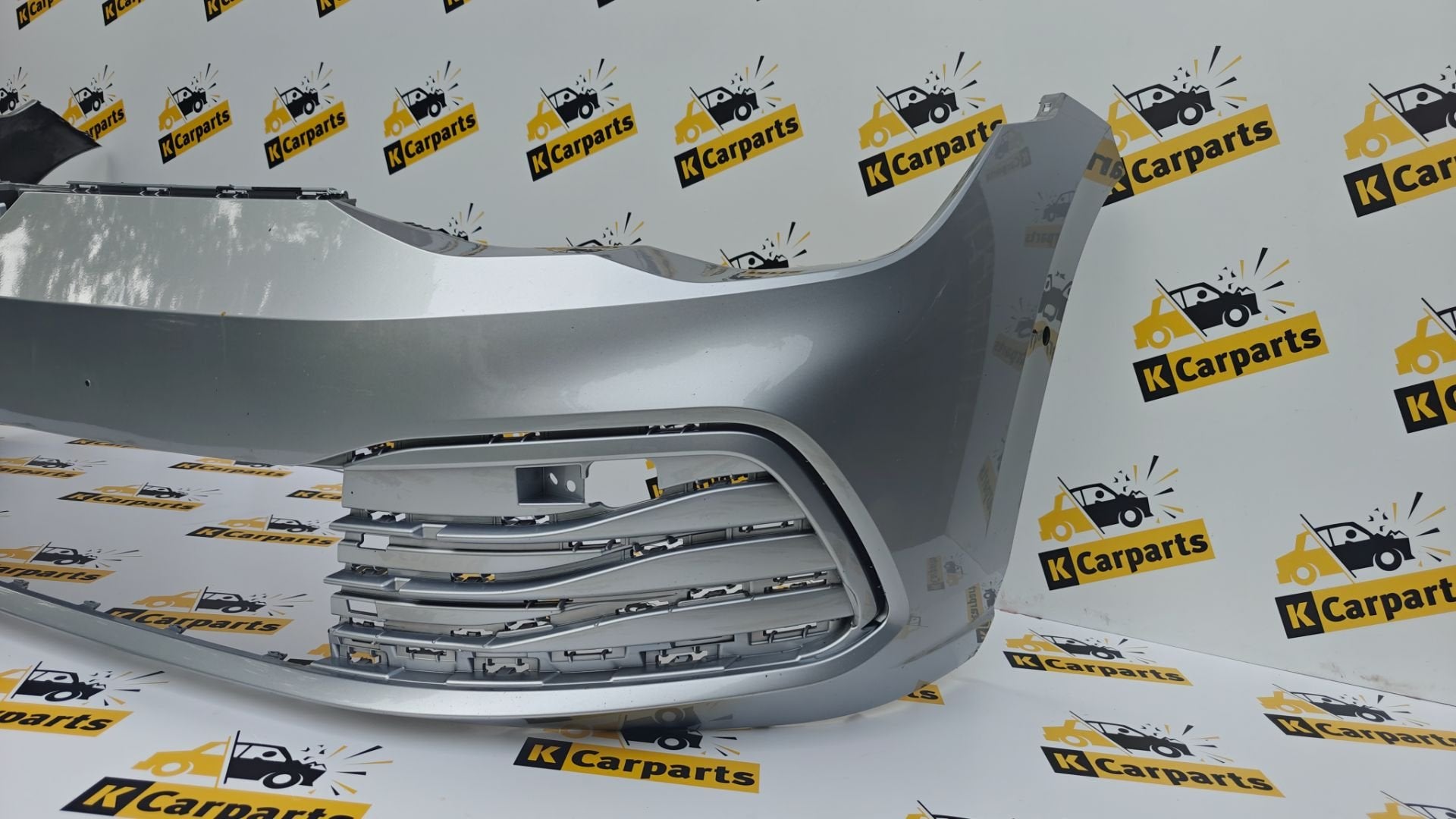 Voorbumper Volkswagen Golf 8 bumper 5H0807221H Origineel 6XP, Auto-onderdelen, Gebruikt, Volkswagen AG, Bumper, Berliner Ring 2
38440  Wolfsburg, DE