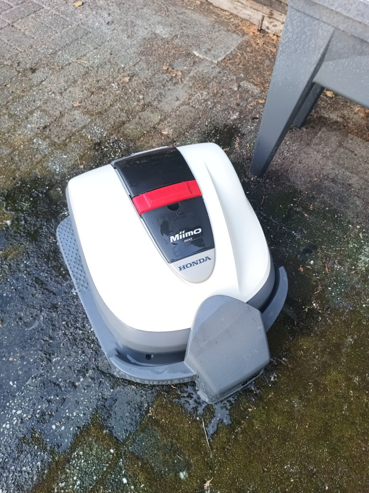 Honda Miimo robotmaaier - defect, voor onderdelen, Ophalen of Verzenden, Gebruikt, Accu-grasmaaier, Honda