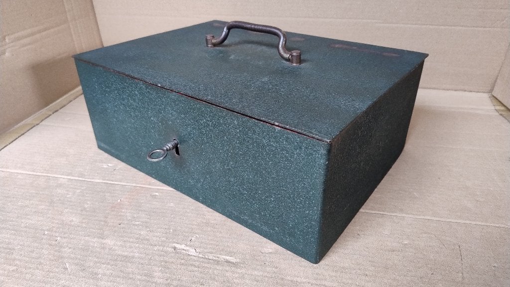 Oude Vendex kluis geldkist met Sleutel 30 x 22 x 12cm., Verzamelen, Ophalen of Verzenden, Gebruikt, Metaal of Blik, Overige thema's