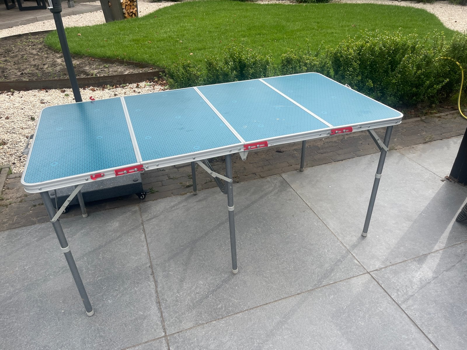 Opvouwbare Campingtafel Decathlon - 4 Delen, Caravans en Kamperen, Kampeermeubelen, Ophalen, Gebruikt, Campingtafel