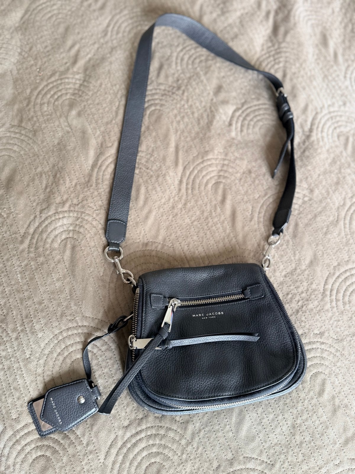 Marc Jacobs Schoudertasje - Grijs/zwart, Ophalen of Verzenden, Zo goed als nieuw, Grijs, Schoudertasje