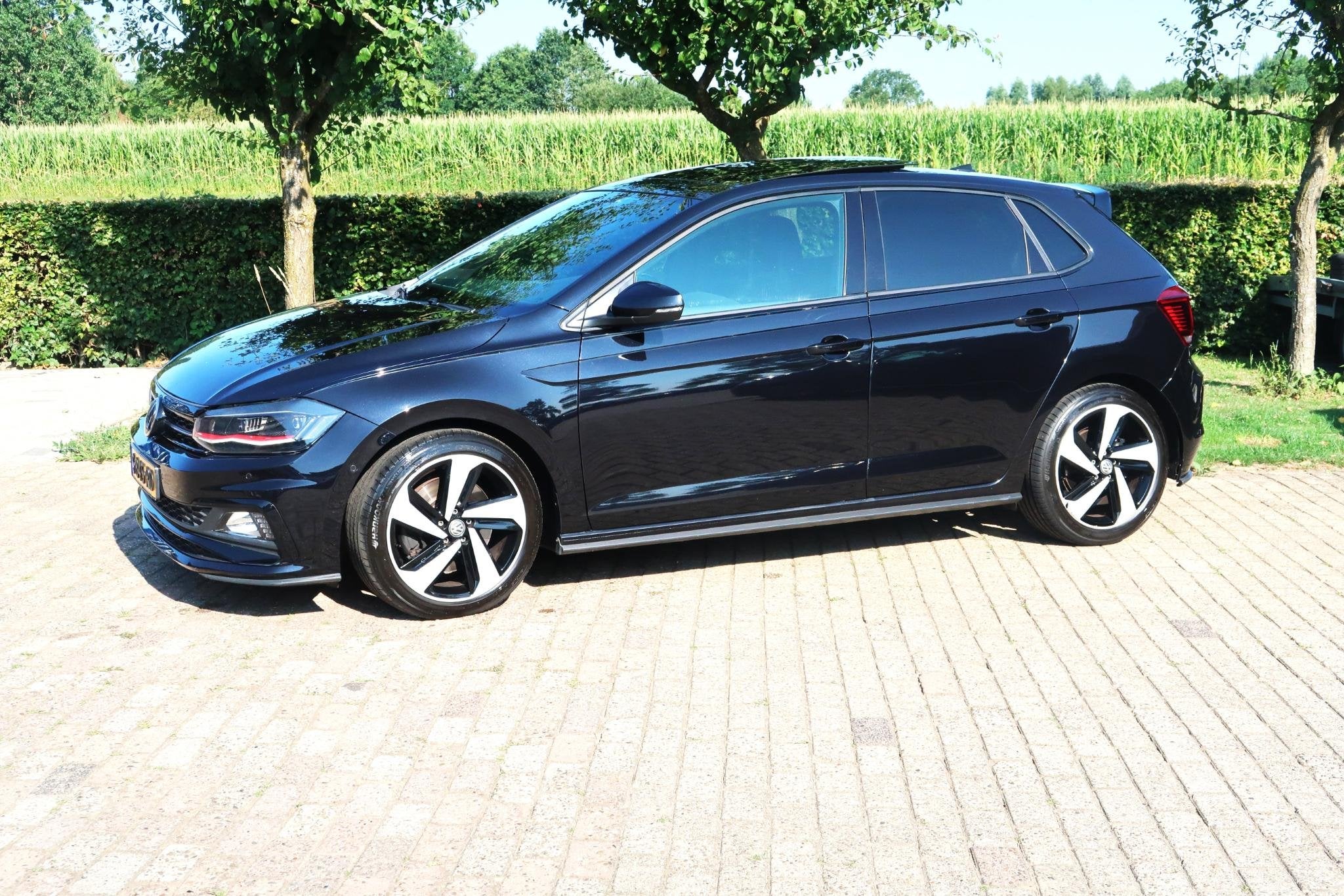 Volkswagen Polo 2.0 TSI GTI MEENEEMPRIJS CAMERA CRUISE CARPL, Auto's, Stof, Gebruikt, 4 cilinders, Zwart