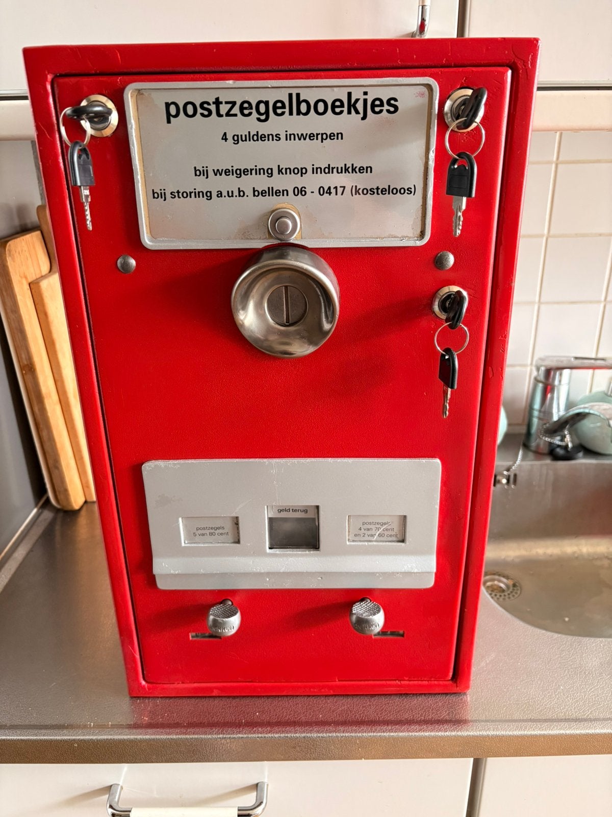 Postzegelboekjes-automaat, doe maar een leuk bod., Ophalen of Verzenden, Zo goed als nieuw