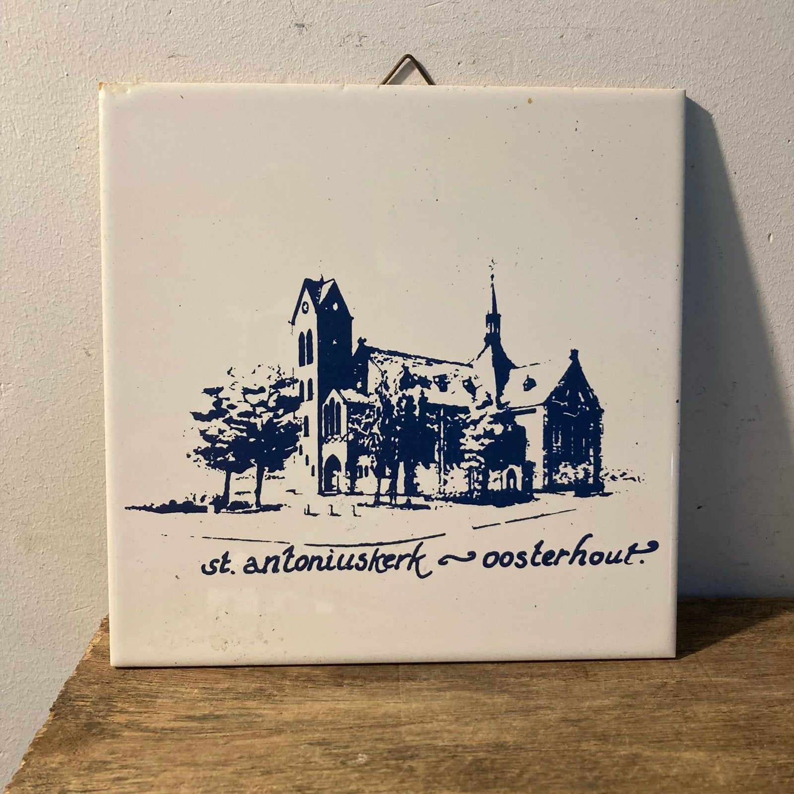 Vintage Tegeltje St. Antoniuskerk Oosterhout, Ophalen of Verzenden