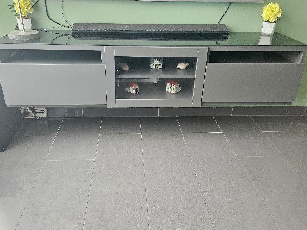 Tvmeubel, Ophalen, Glas, 150 tot 200 cm, Zo goed als nieuw