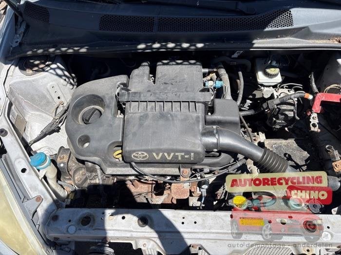 Versnellingsbak van een Toyota Yaris, Ophalen, Gebruikt, -, -
