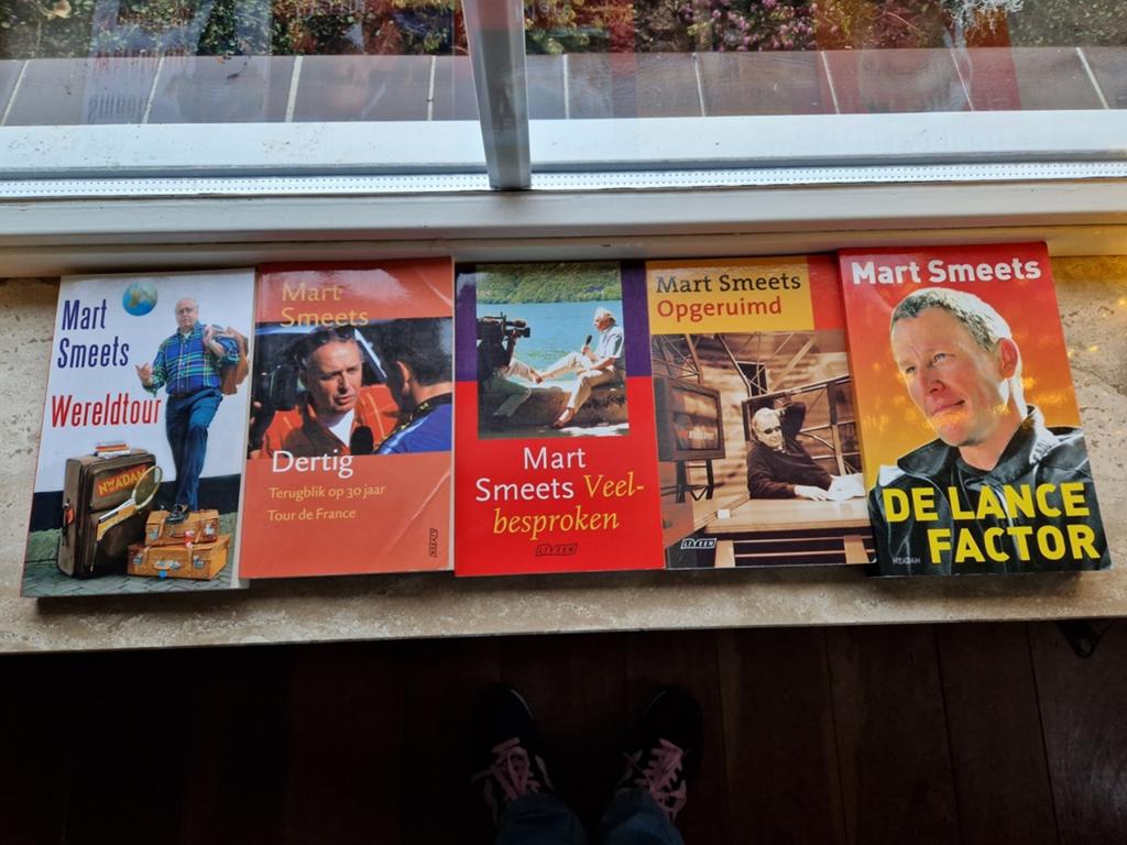 Pakket sportboeken, Ophalen of Verzenden, Gelezen, Mart Smeets, Lopen en Fietsen