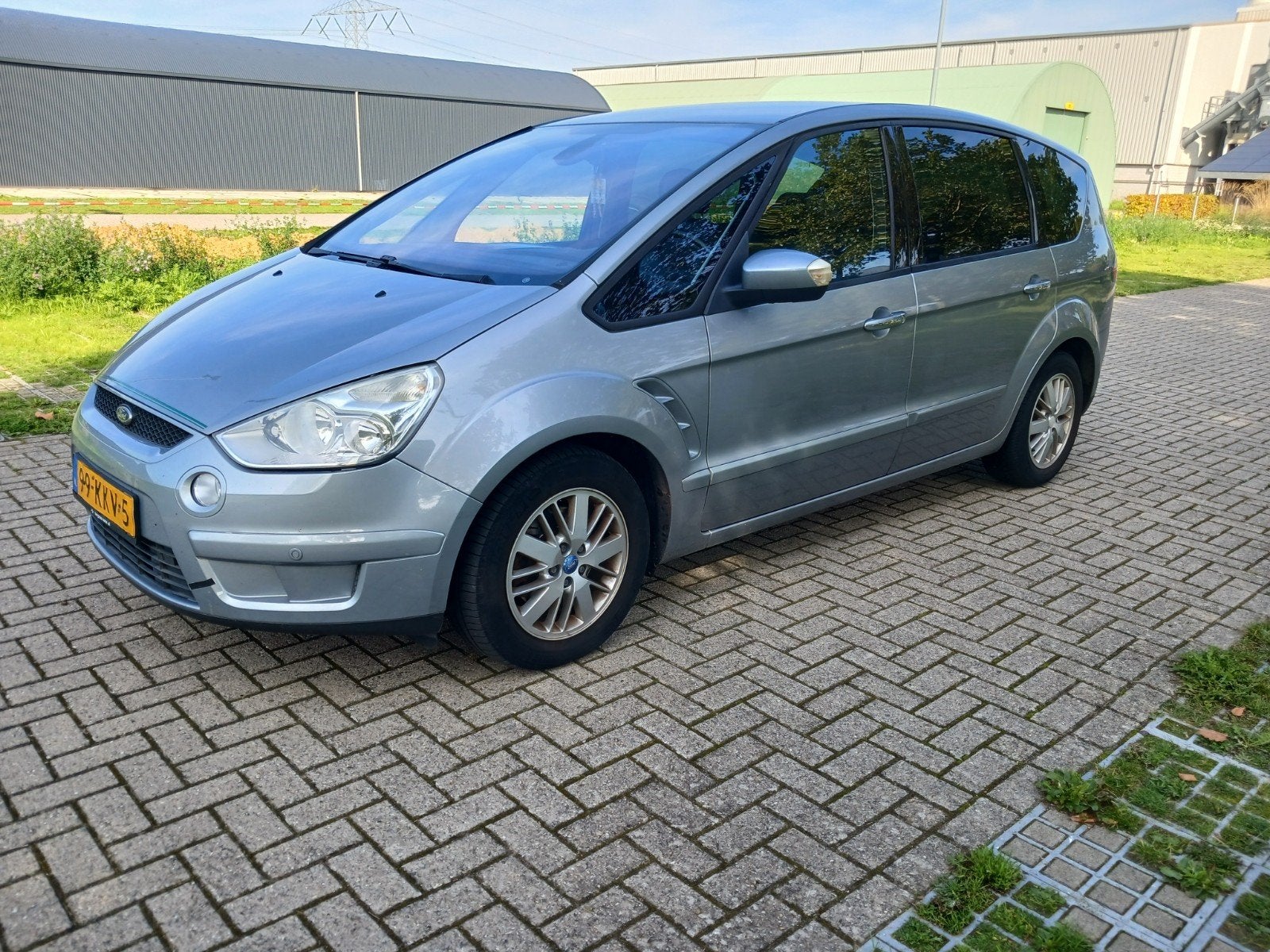 Ford S-Max 2.0 16V 107KW 2010 Grijs, Auto's, Voorwielaandrijving, 145 pk, 4 cilinders, 1505 kg
