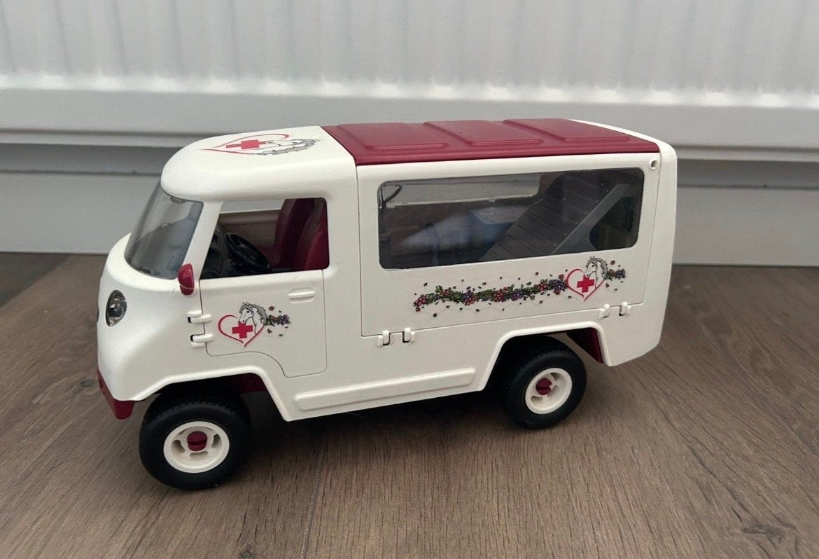 Schleich Dierenartsbus met accessoires, Ophalen of Verzenden, Zo goed als nieuw