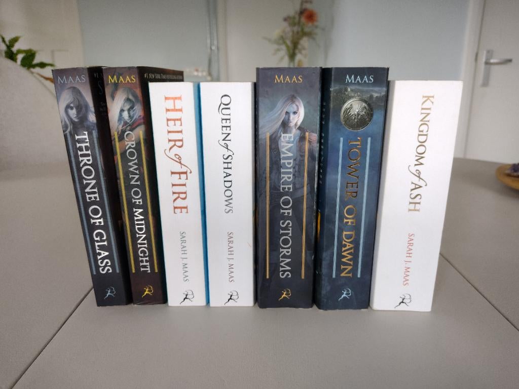 Throne of Glass serie Collectors item, Ophalen of Verzenden, Gelezen, Sarah J. Maas