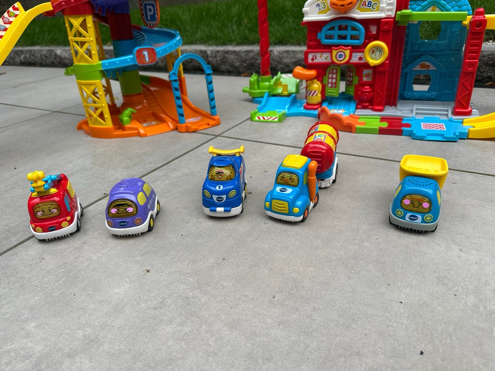 VTech Toet Toet Auto's Grote Speelset met 6 Auto's, Ophalen, Gebruikt