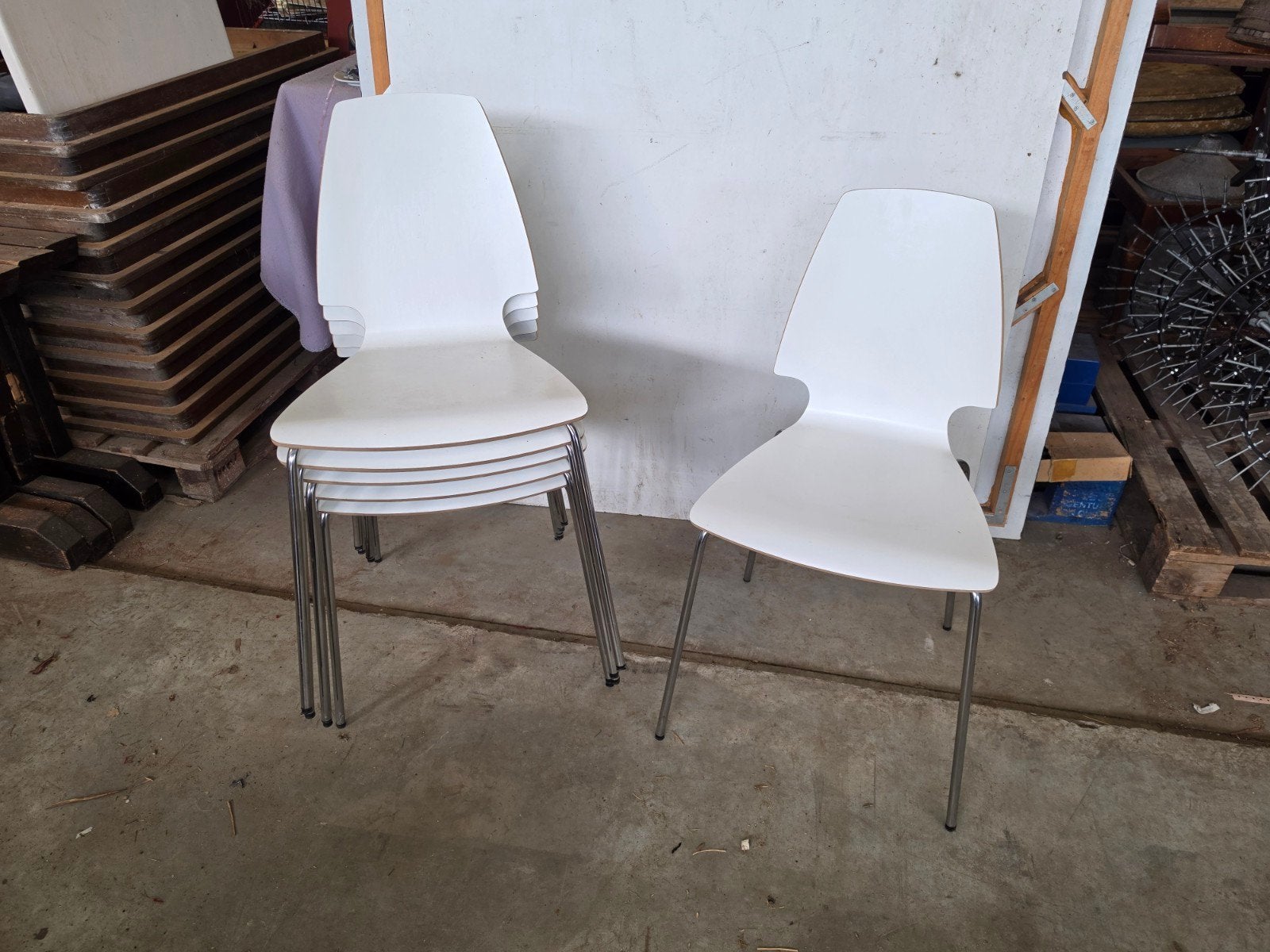 6 stuks Ikea Vilmar witte houten stoelen izgst, Wit, Ophalen of Verzenden, Zo goed als nieuw, Vijf, Zes of meer stoelen
