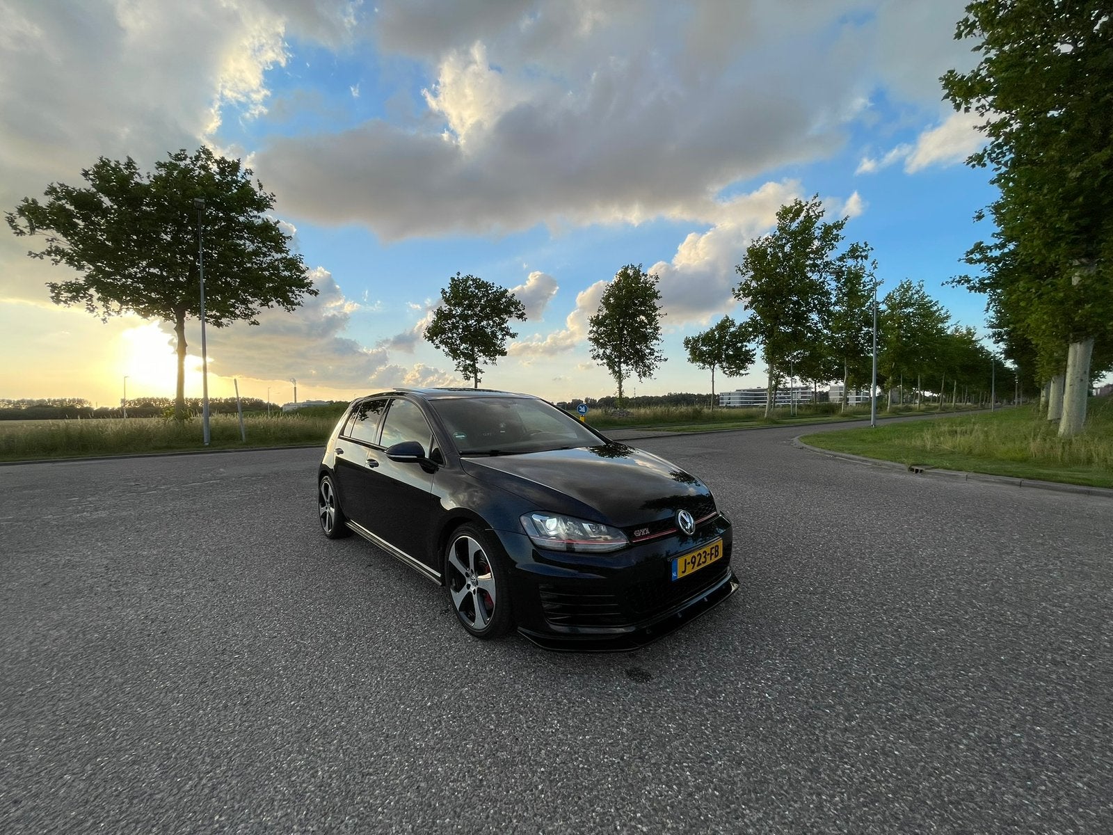 Volkswagen Golf 2.0 TSI 169KW 5D DSG 2015 Zwart, Auto's, Volkswagen, Multifunctioneel stuurwiel, 4 cilinders, 1984 cc, Zwart