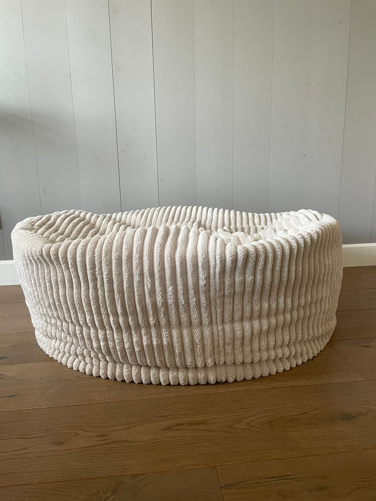 ronde ribstof poef Ø100 cm – Beige – Kwantum –, Ophalen, Rond, 100 tot 125 cm, Zo goed als nieuw