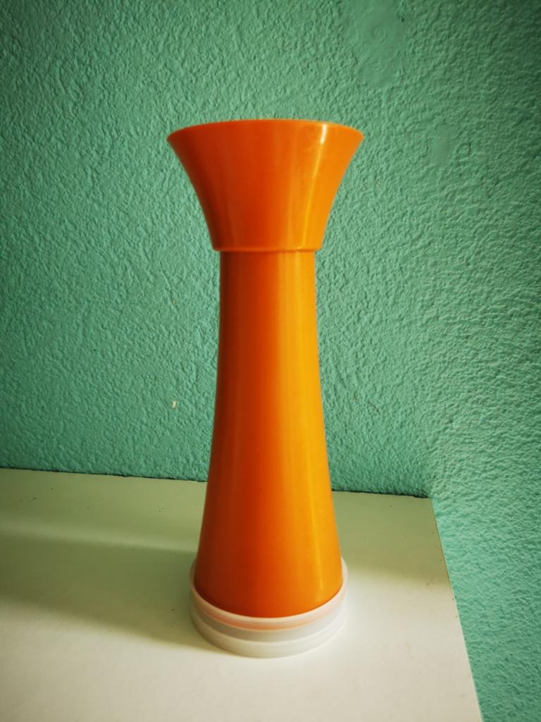 Vintage Tupperware Meelstrooier Oranje, Huis en Inrichting, Keuken | Tupperware, Gebruikt, Overige typen, Oranje, Ophalen