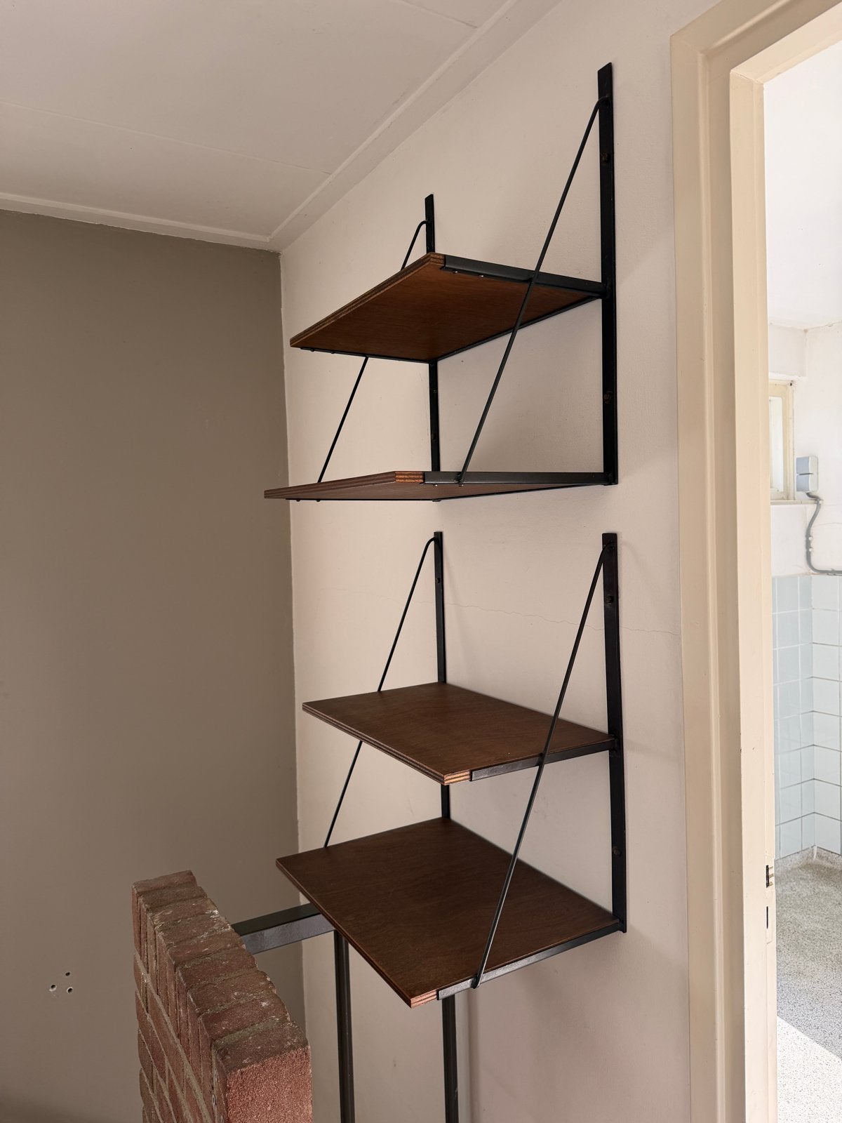 Vintage wandsysteem met 4 planken, jaren '60, Huis en Inrichting, Ophalen, Gebruikt