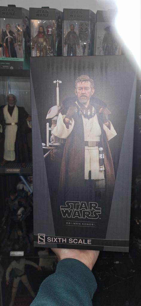 Hot Toys, Ophalen of Verzenden, Zo goed als nieuw, Actiefiguur of Pop