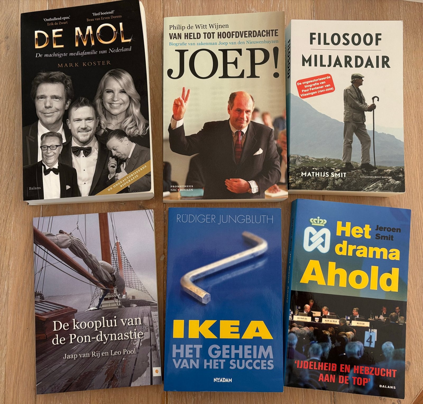 12 zakelijke biografieën ( o.a. Philips , John de Mol, Ikea), Ophalen of Verzenden, Gelezen, Management