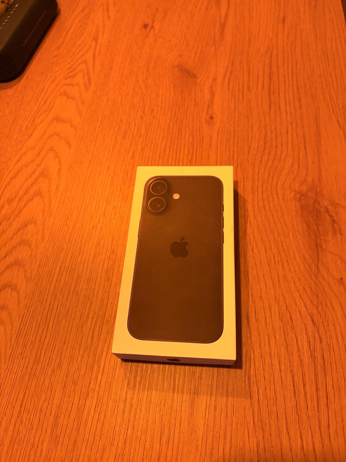 Nieuwe iPhone 16, 128 GB, Zwart, Telecommunicatie, 128 GB, Zwart, IPhone 16, Ophalen of Verzenden